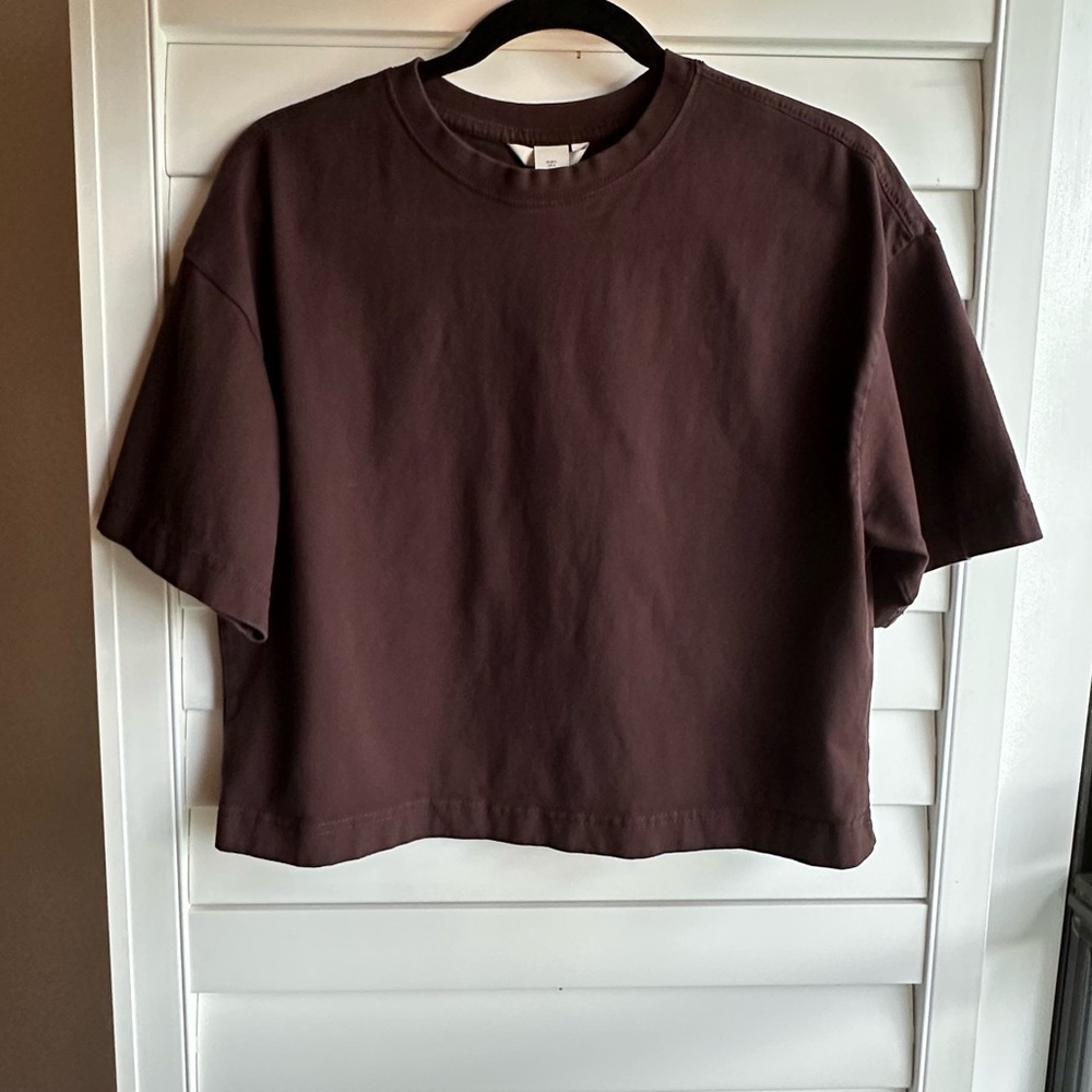 H&M Rich Brown Short Sleeve Tee